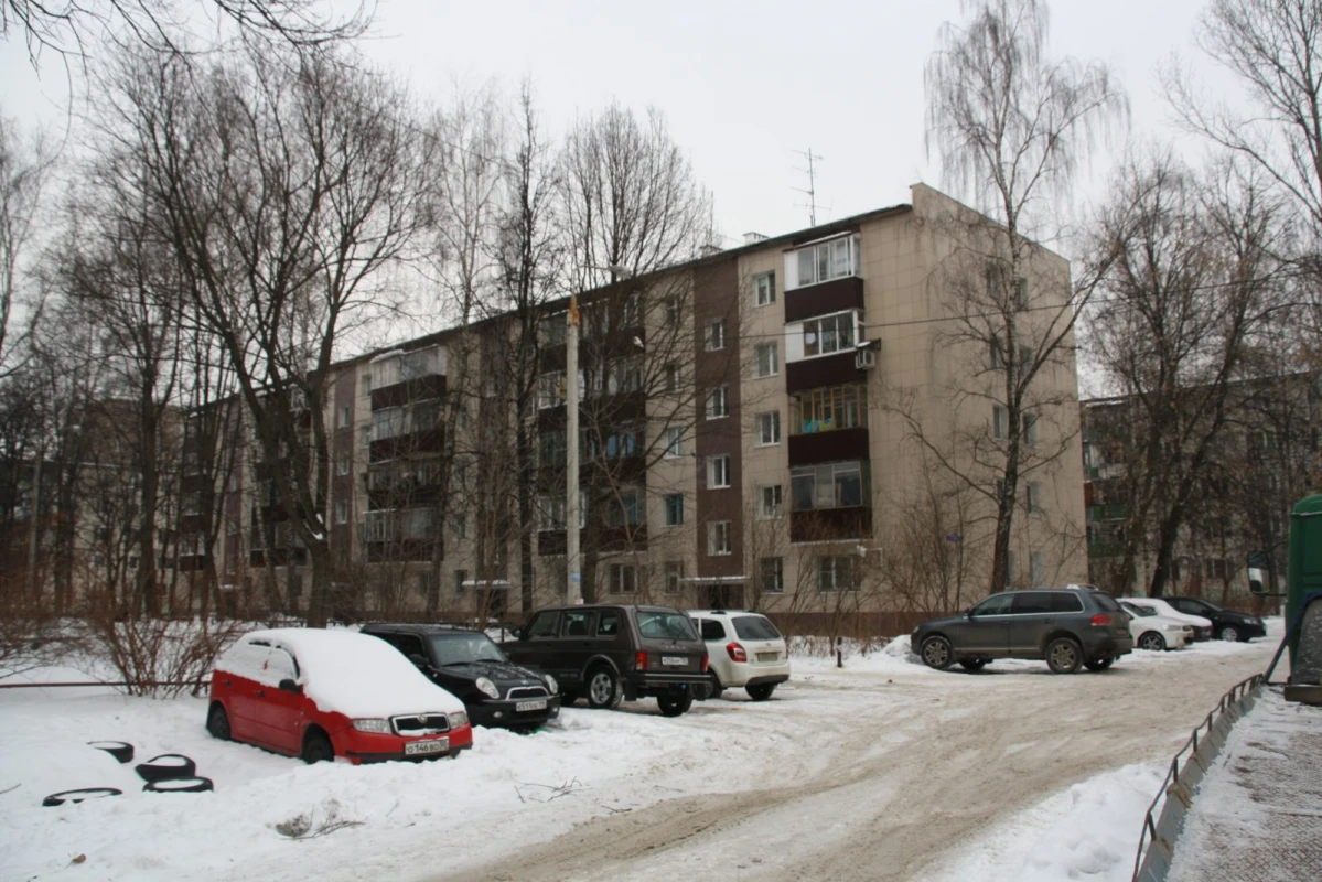 Керамогранит фасад бежевый коричневый Балашиха ул. Фучика