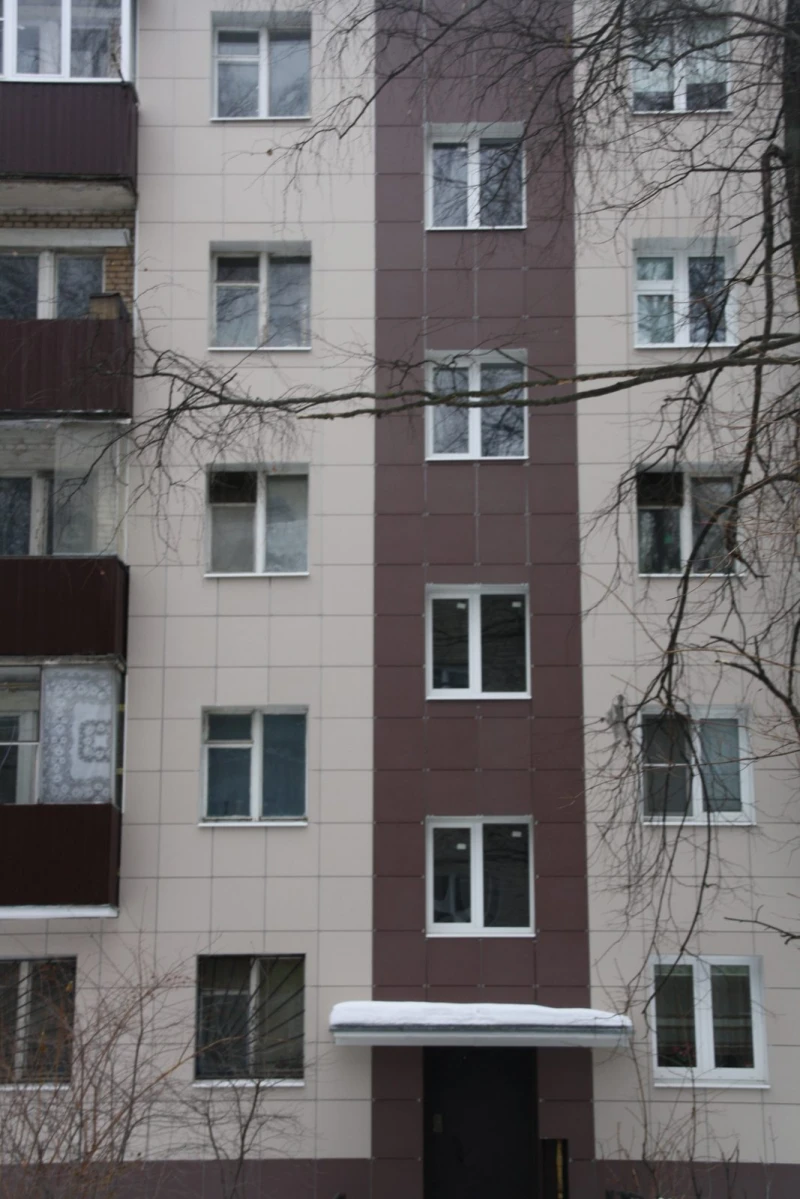 Керамогранит фасад бежевый коричневый Балашиха ул. Фучика