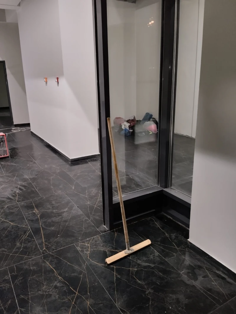 Керамогранит под чёрный мрамор пол butik