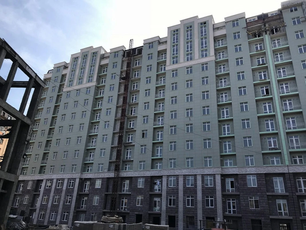 Керамогранит фасад зелёный Махачкала ЖК Родные просторы