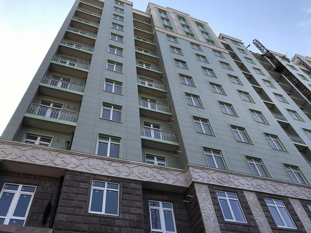 Керамогранит фасад зелёный Махачкала ЖК Родные просторы